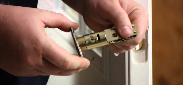 Front door lock repair in Interlaken