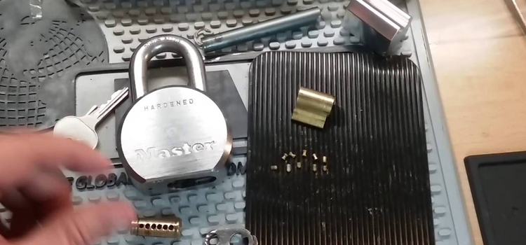 Rekey Master Lock in Interlaken